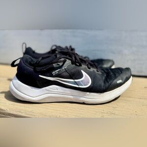 Nike girls Black Running Shoes